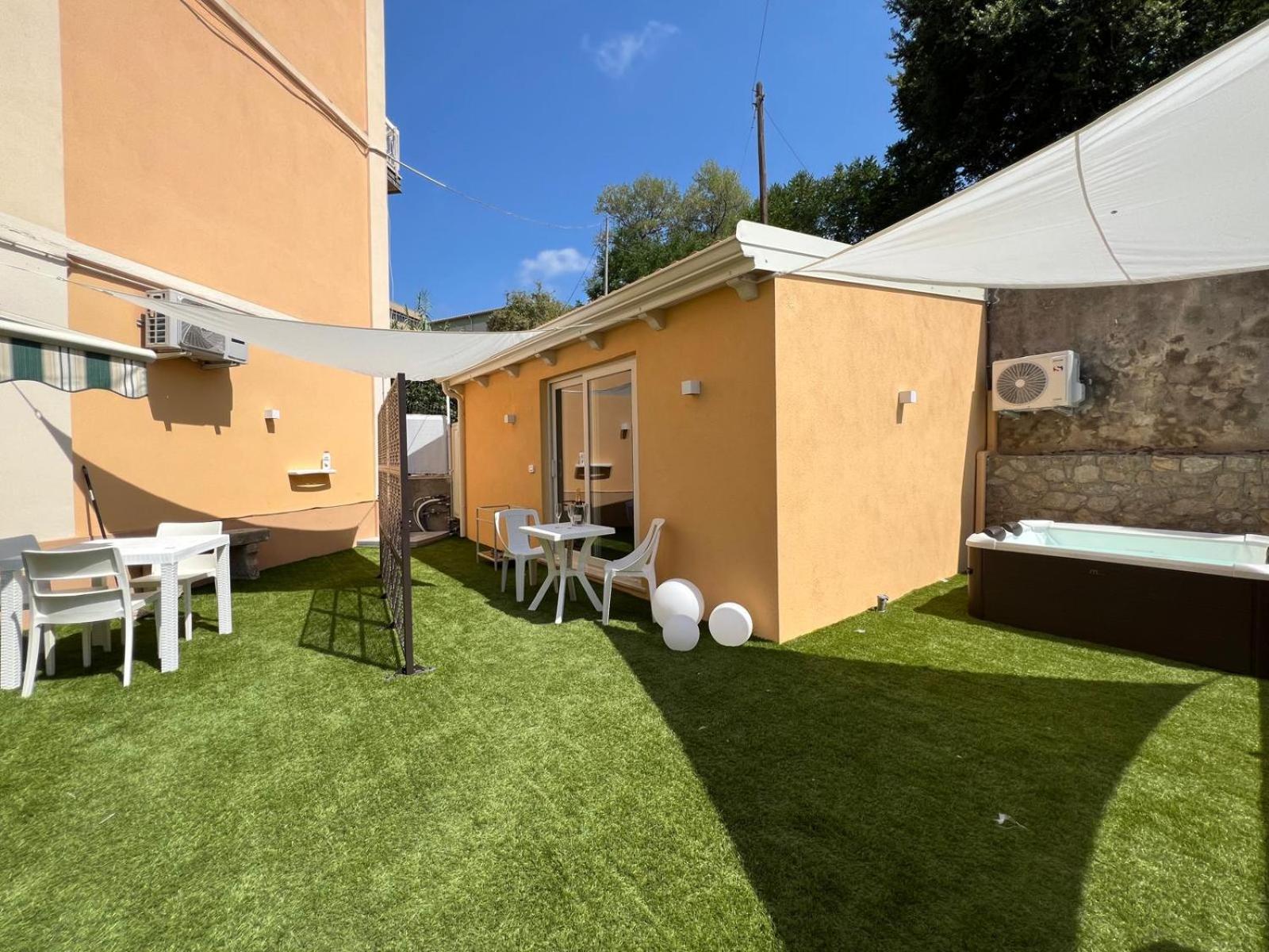 Apartament Burmaria And With Garden And Jacuzzi Tropea